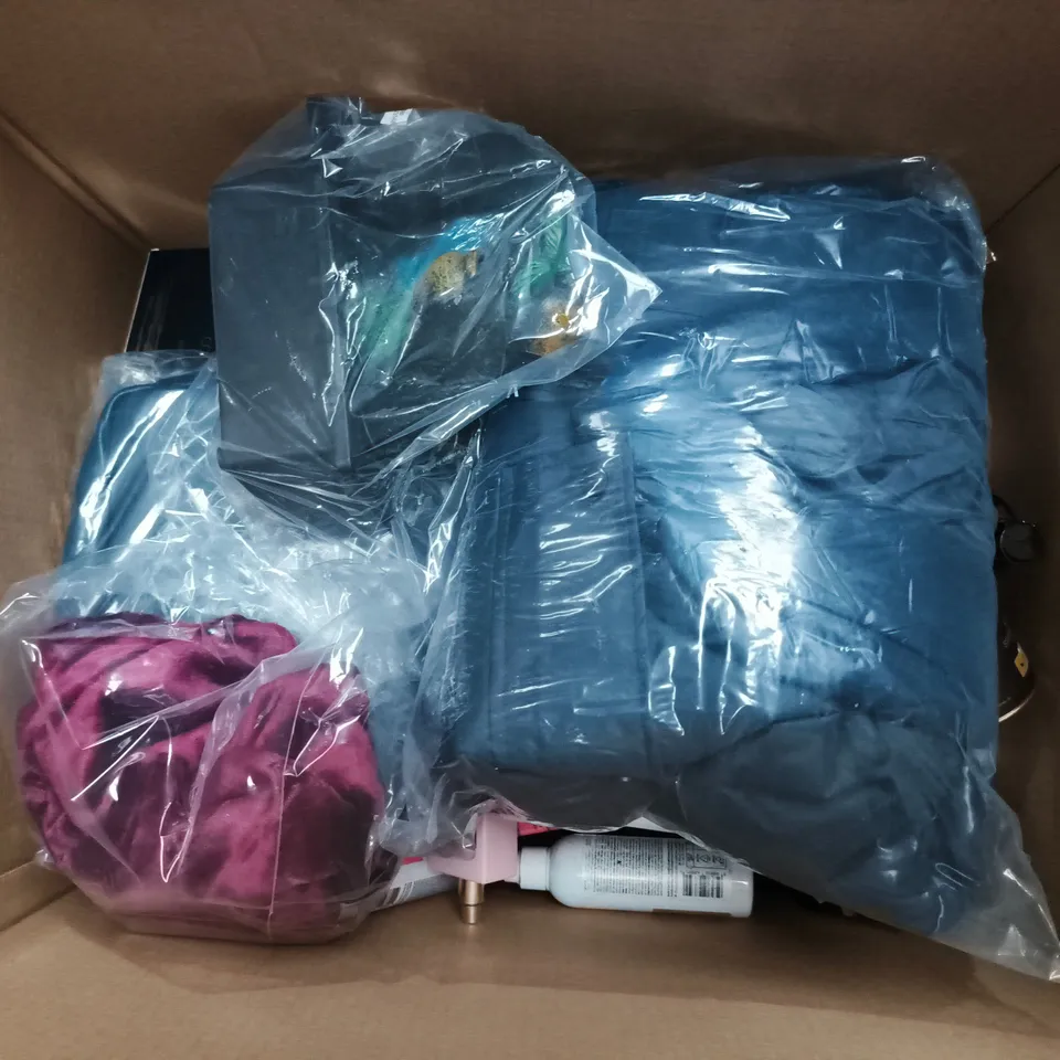 APPROXIMATELY 15 ASSORTED ITEMS TO INCLUDE COAT, CLEANSING HAND WASH, NATIVITY SCENE ORNAMENT, ETC