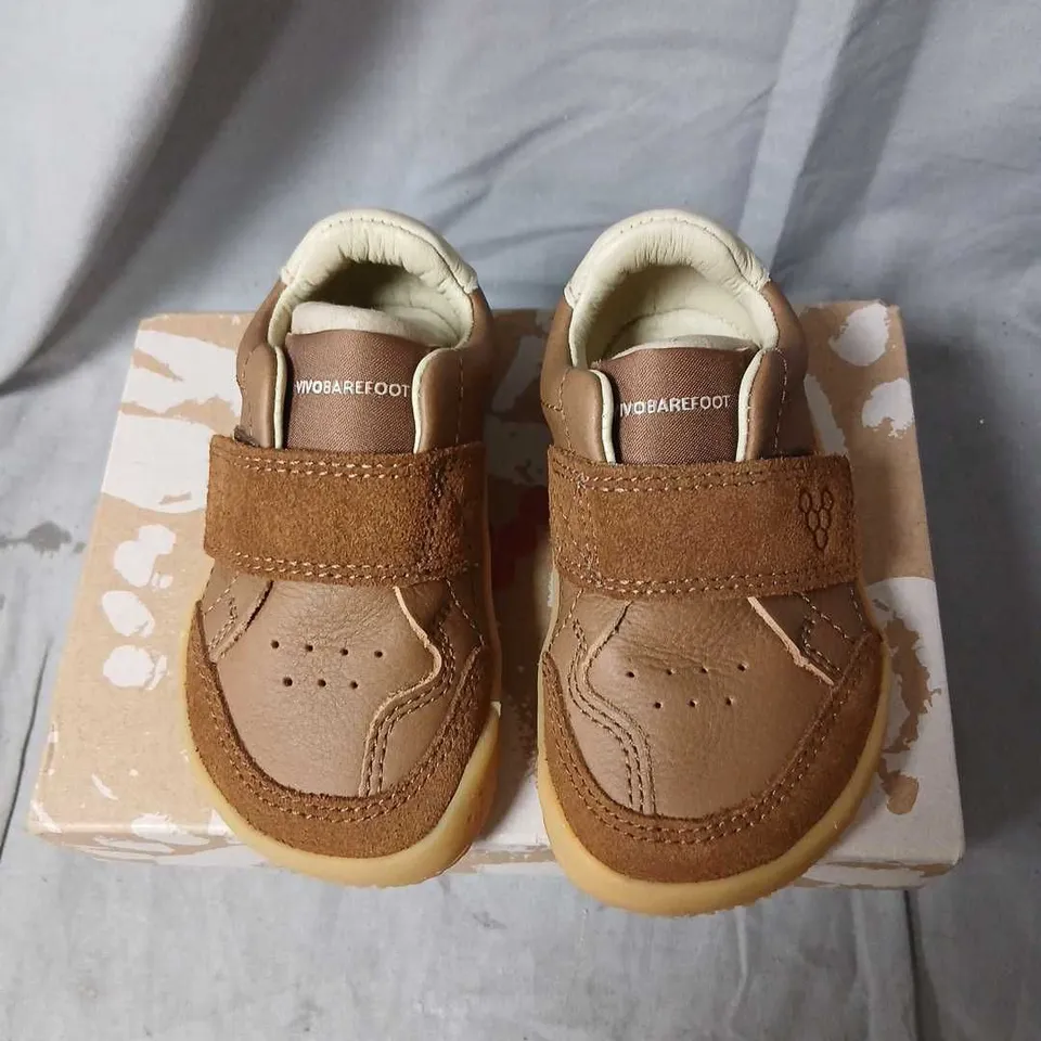 VIVOBAREFOOT GOBI TODDLERS SNEAKERS – ACORN LEATHER, UK 4.5 (EU 21, US 5.5)