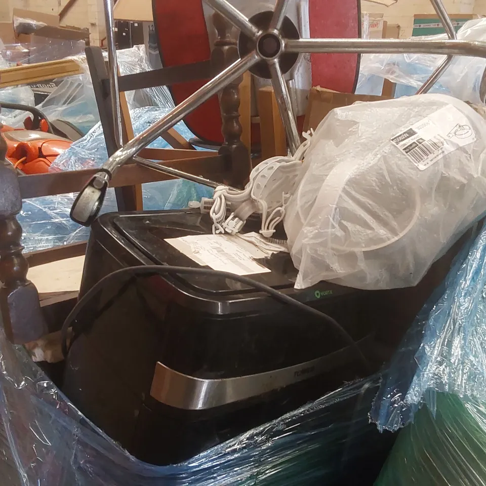 PALLET CONTAINING A VERY LARGE QUANTITY OF ASSORTED ITEMS INCLUDING: AIR FRYER, DINING CHAIRS ECT