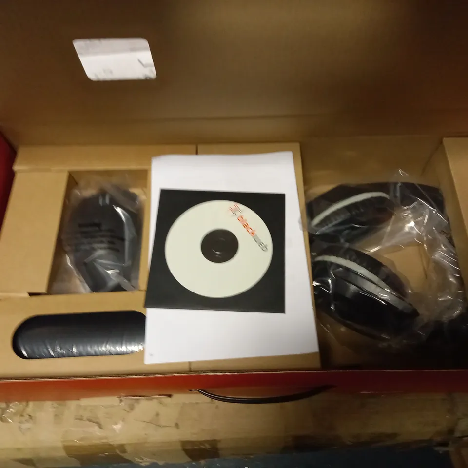 BLACKWEB 4-IN-1 GAMING KIT