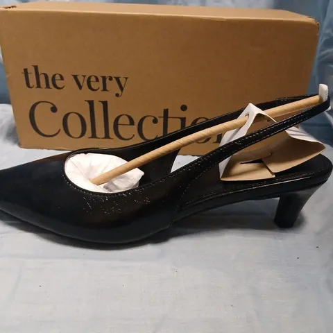 THE VERY COLLECTION BLACK PATENT SLINGBACK HEELS SIZE 6