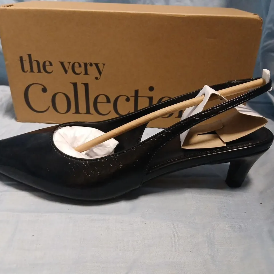 THE VERY COLLECTION BLACK PATENT SLINGBACK HEELS SIZE 6