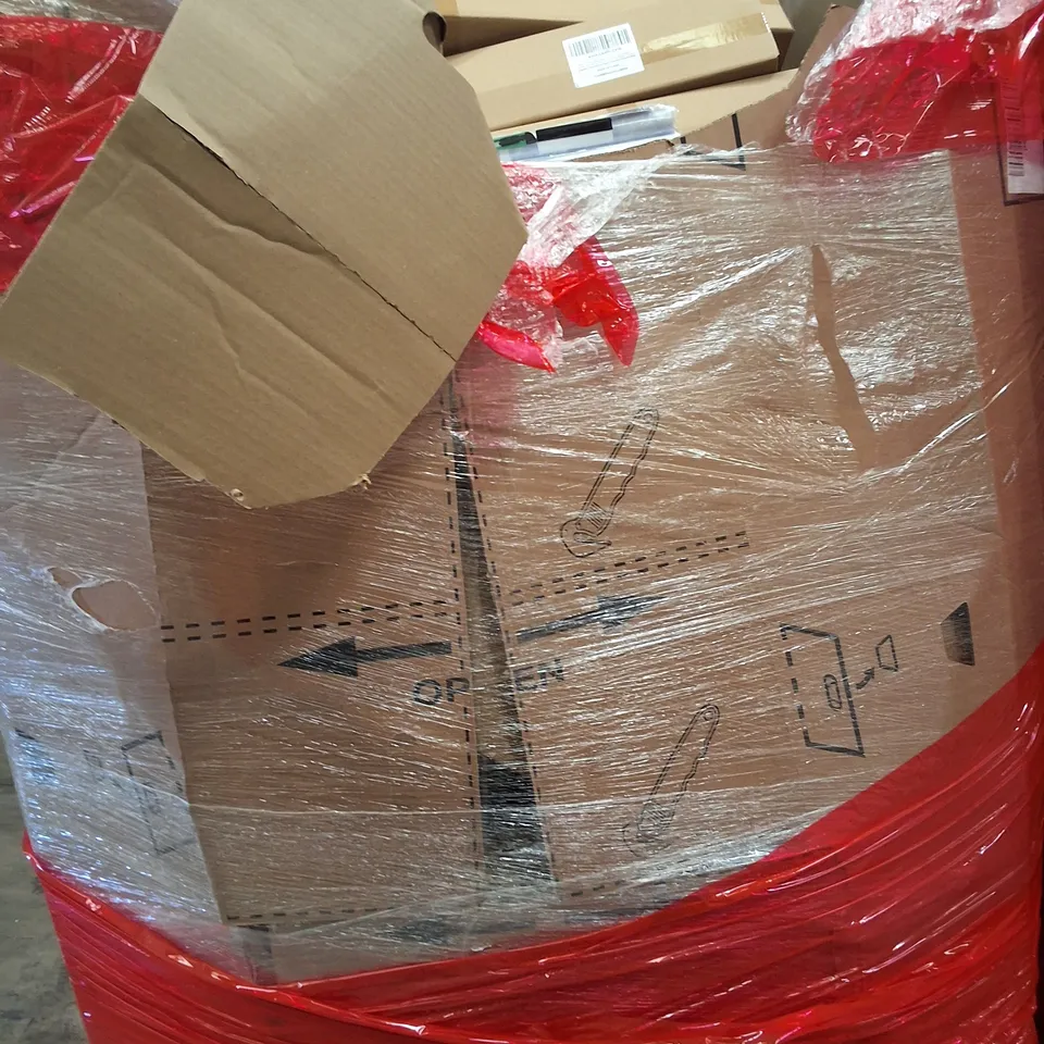 PALLET OF ASSORTED HOUSEHOLD GOODS AND ITEMS TO INCLUDE;ARTIFICIAL GRASS,DOG FRIENDLY BOOT MATS,PHOTO FRAME