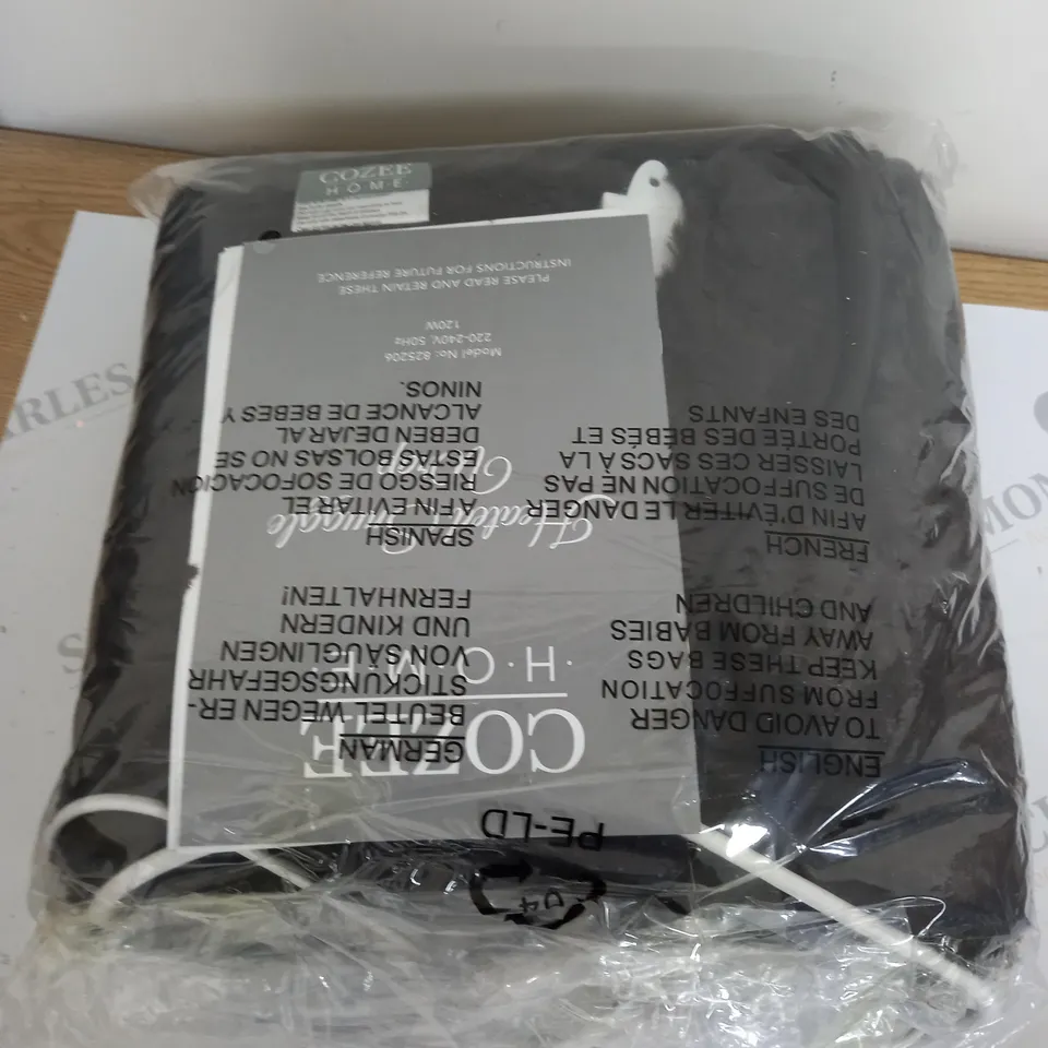 BOXED COZEE HOME FAUX FUR HEATED THROW, CHOCOLATE