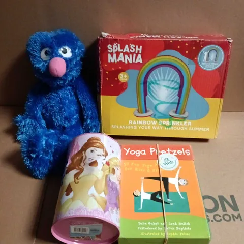 APPROXIMATELY 20 ASSORTED TOYS AND GAMES TO INCLUDE PLUSH TOYS, SPLASH MANIA, YOGA PRETZELS ETC 