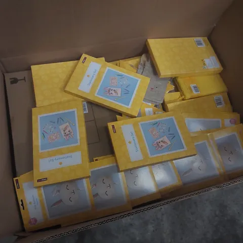 BOX CONTAINING A LARGE QUANTITY OF ASSORTED EASTER PRODUCTS