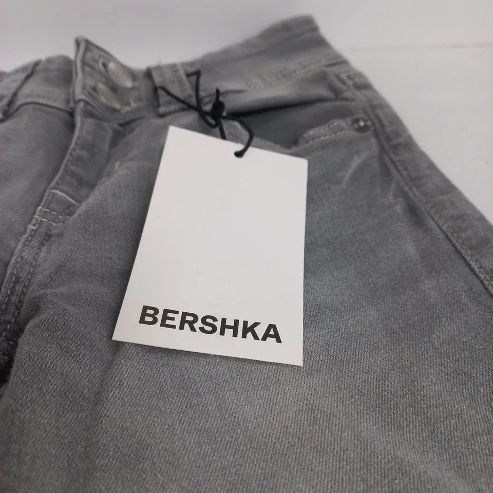 BERSHKA WOMEN'S DENIM JEANS – LIGHT WASH, UK 4 (EU 32) – TAG ATTACHED