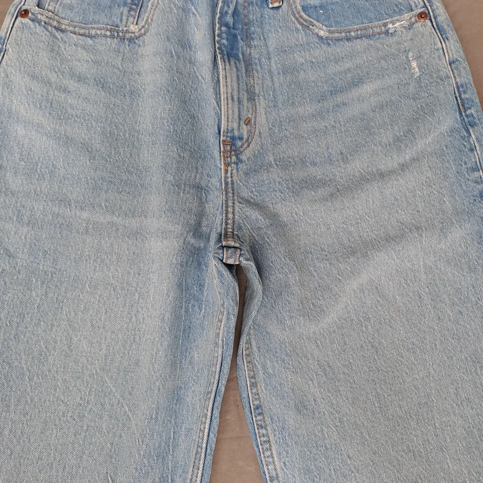 ABERCROMBIE & FITCH THE 90S RELAXED HIGH RISE JEANS IN BLUE SIZE 28/8L