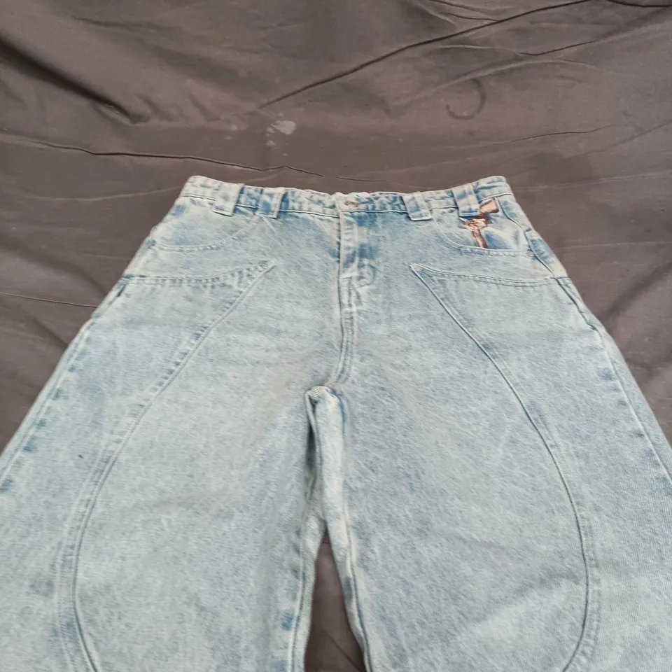 VESCARTES DENIM JEANS – LIGHT WASH – SIZE L 
