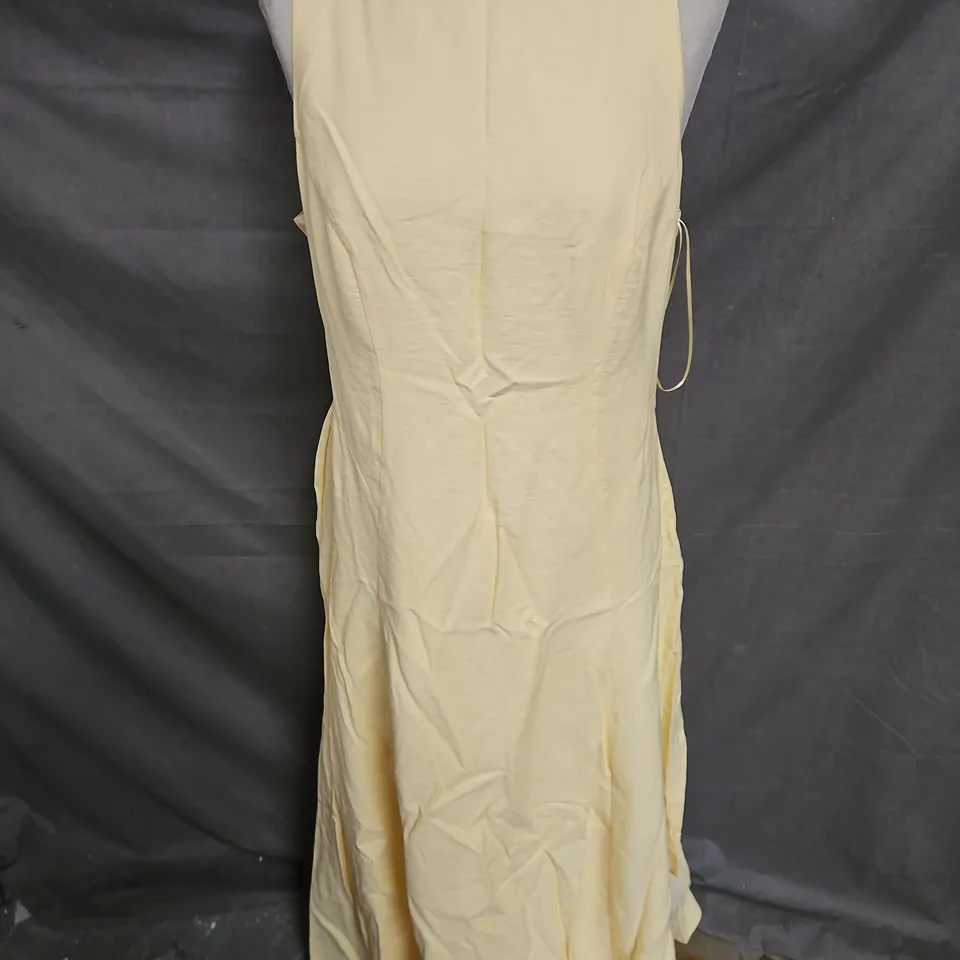 NOBODY'S CHILD REIGN MIDI DRESS IN YELLOW SIZE 14