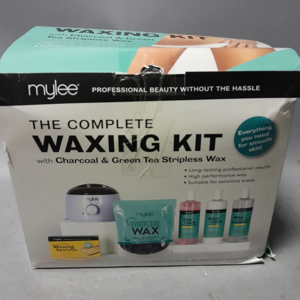 BOXED MYLEE THE COMPLETE WAXING KIT 