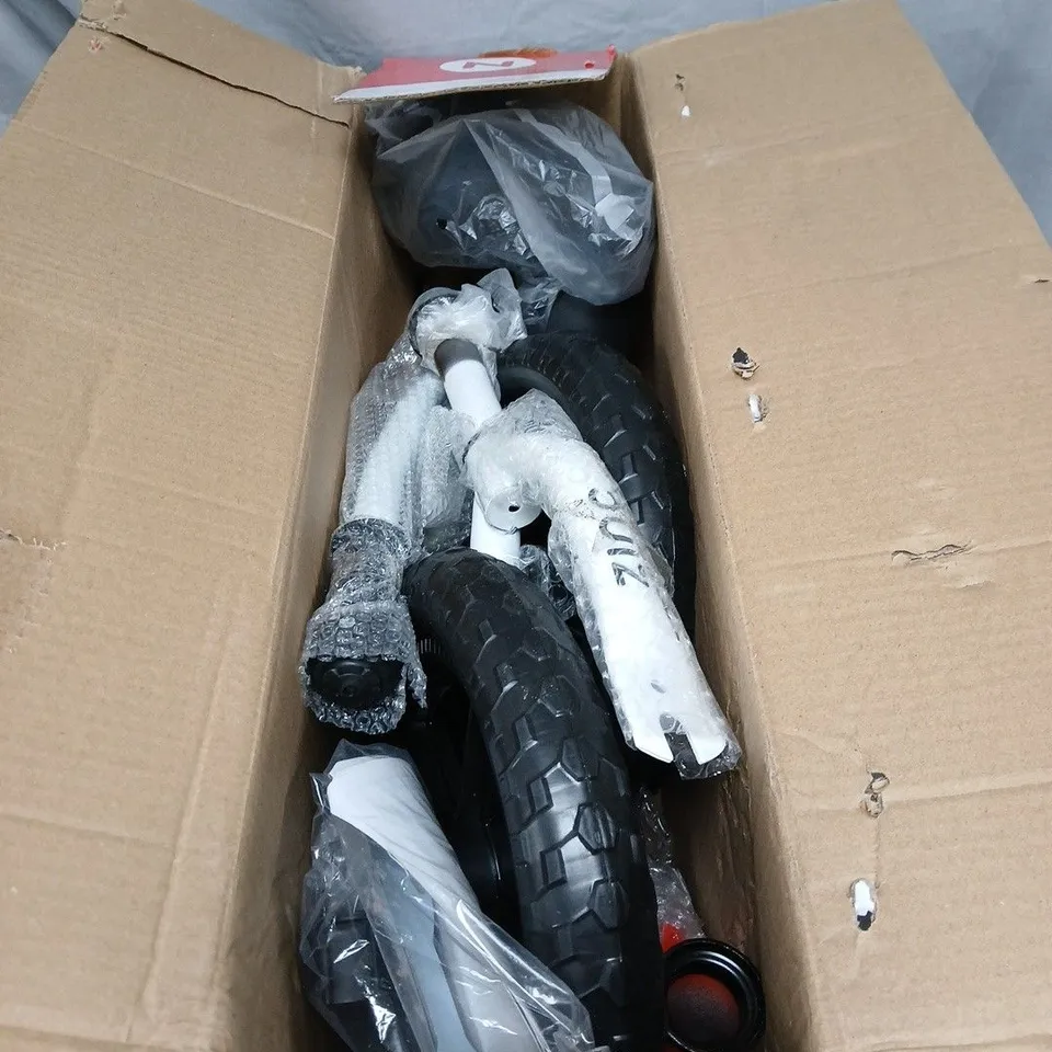 ZINC FLYTE 12 INCH DASH BALANCE BIKE RRP £59.99