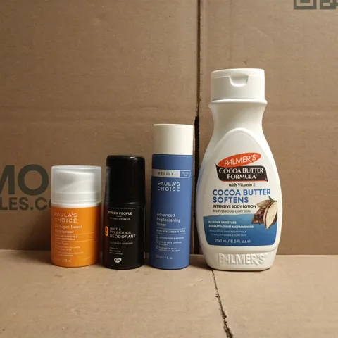 APPROXIMATELY 15 ASSORTED COSMETIC ITEMS TO INCLUDE PAULA'S CHOICE, PALMER'S, ETC - COLLECTION ONLY