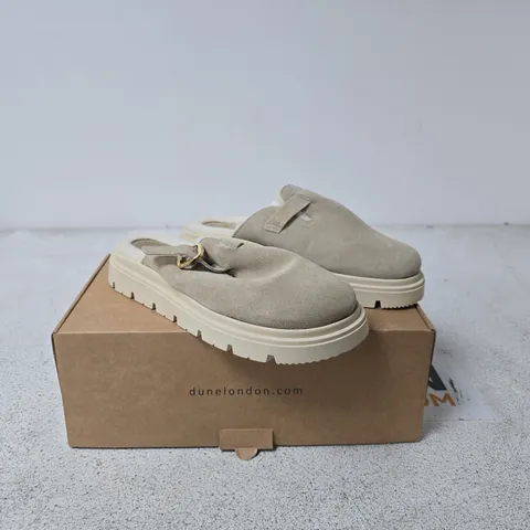 DUNE LONDON 130 GENE SAND-SUEDE METAL TRIM MULE β UK 7 (EU 40)