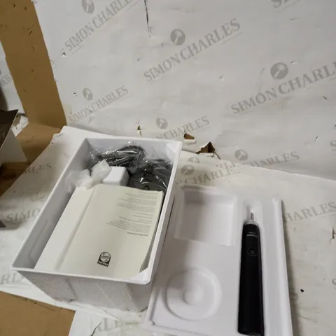 PHILLIPS SONICARE 7900 SERIES 
