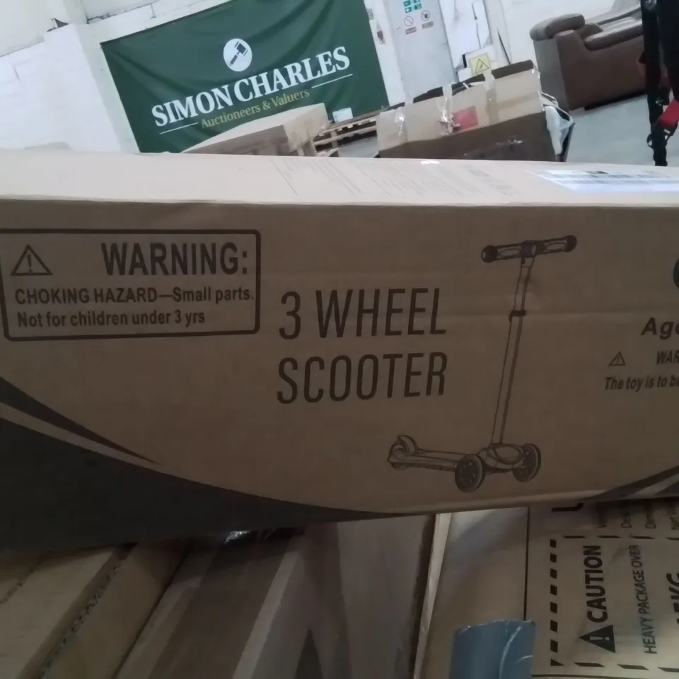 BOXED 3 WHEEL SCOOTER