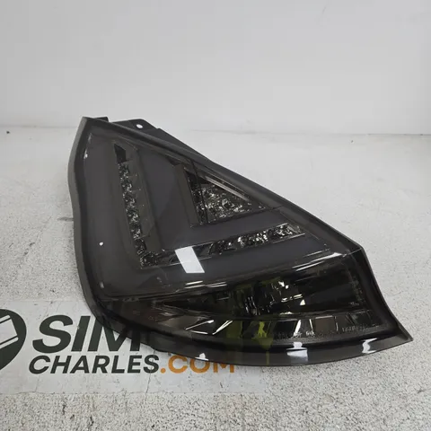 SMOKED BLACK LIGHTBAR REAR TAIL LIGHT ASSEMBLY - MODEL UNSPECIFIED