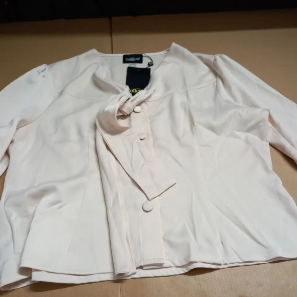 COLLECTIF ANDRA PLAIN BLOUSE IN CREAM - UK 20