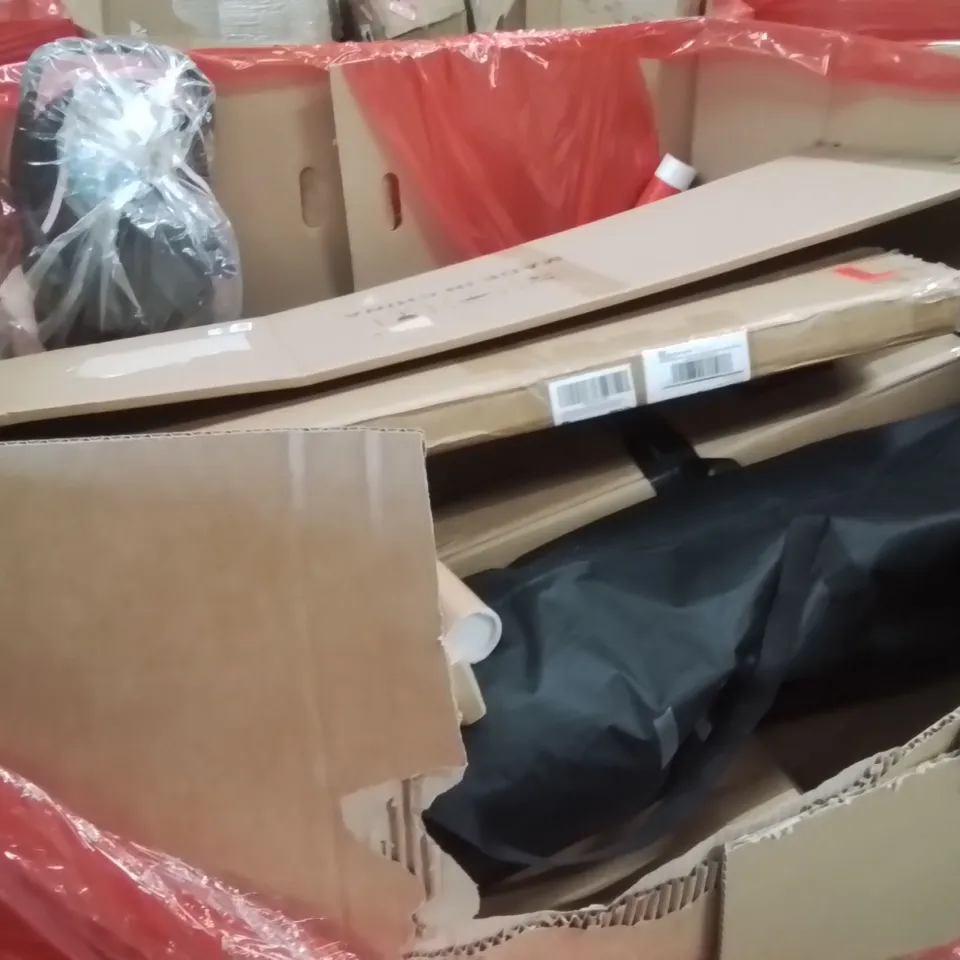PALLET OF ASSORTED HOUSEHOLD GOODS AND PRODUCTS TO INCLUDE;PICTURE FRAME,EGG INCUBATOR,BABY GATE