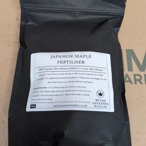 MILES JAPANESE MAPLES JAPANESE MAPLE FERTILISER – 900G