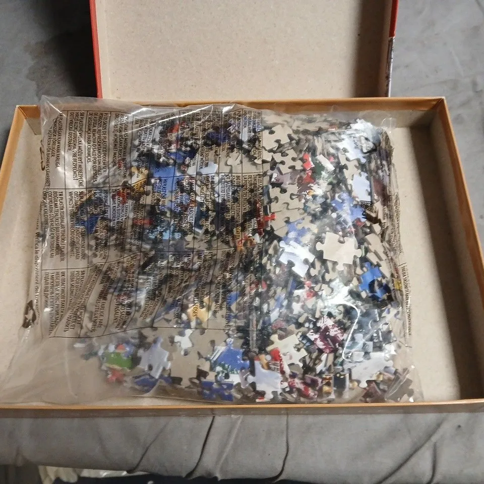 LOT OF 3 CORNER PIECE CHRISTMAS THEMED JIGSAW PUZZLES - 2X 1000-PIECE 1X 500-PIECE