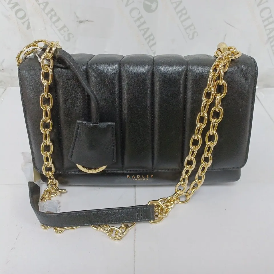 RADLEY HANDBAG IN BLACK WITH GOLD CHAIN STRAP