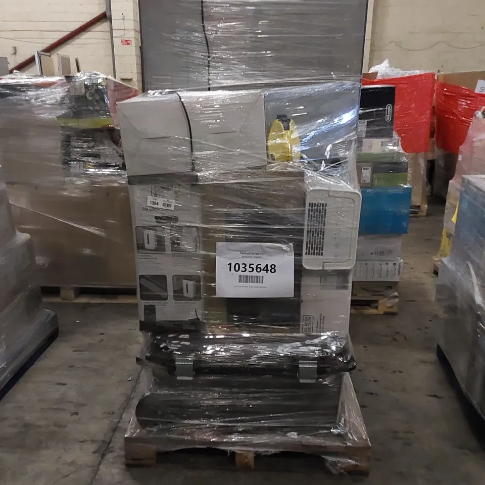 PALLET OF APPROXIMATELY 8 UNPROCESSED RAW RETURN HOUSEHOLD AND ELECTRICAL GOODS TO INCLUDE;