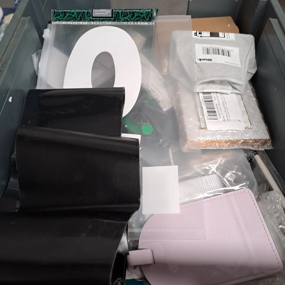 TOTE OF APPROX 20 HOUSEHOLD ITEMS TOO INCLUDE TAPE , KITCHEN APPLIANCES ,  BRUSHES 