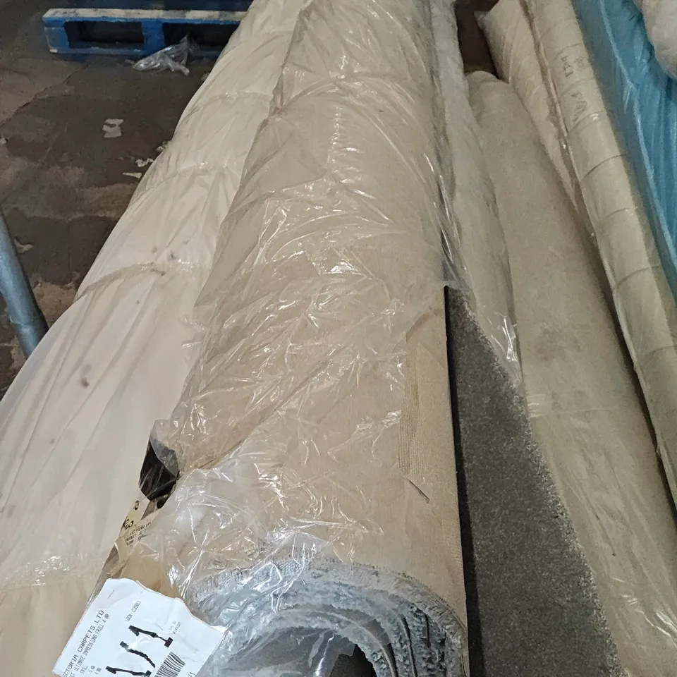 QUALITY BAGGED AND ROLLED ULTIMATE IMPRESSIONS CARPET IN FRILL - APPROXIMATELY LENGTH 5.4M WIDTH 4M