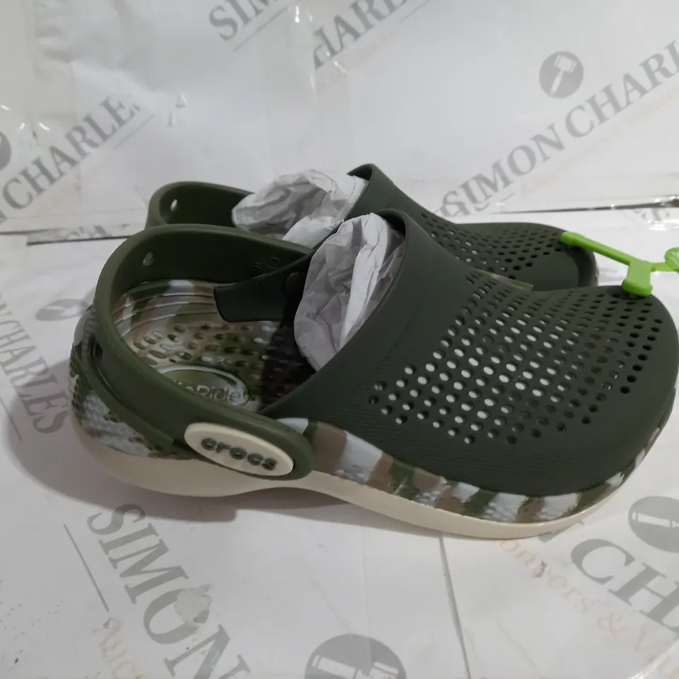 CROCS  LITERIDE 360 ARMY FREEN
