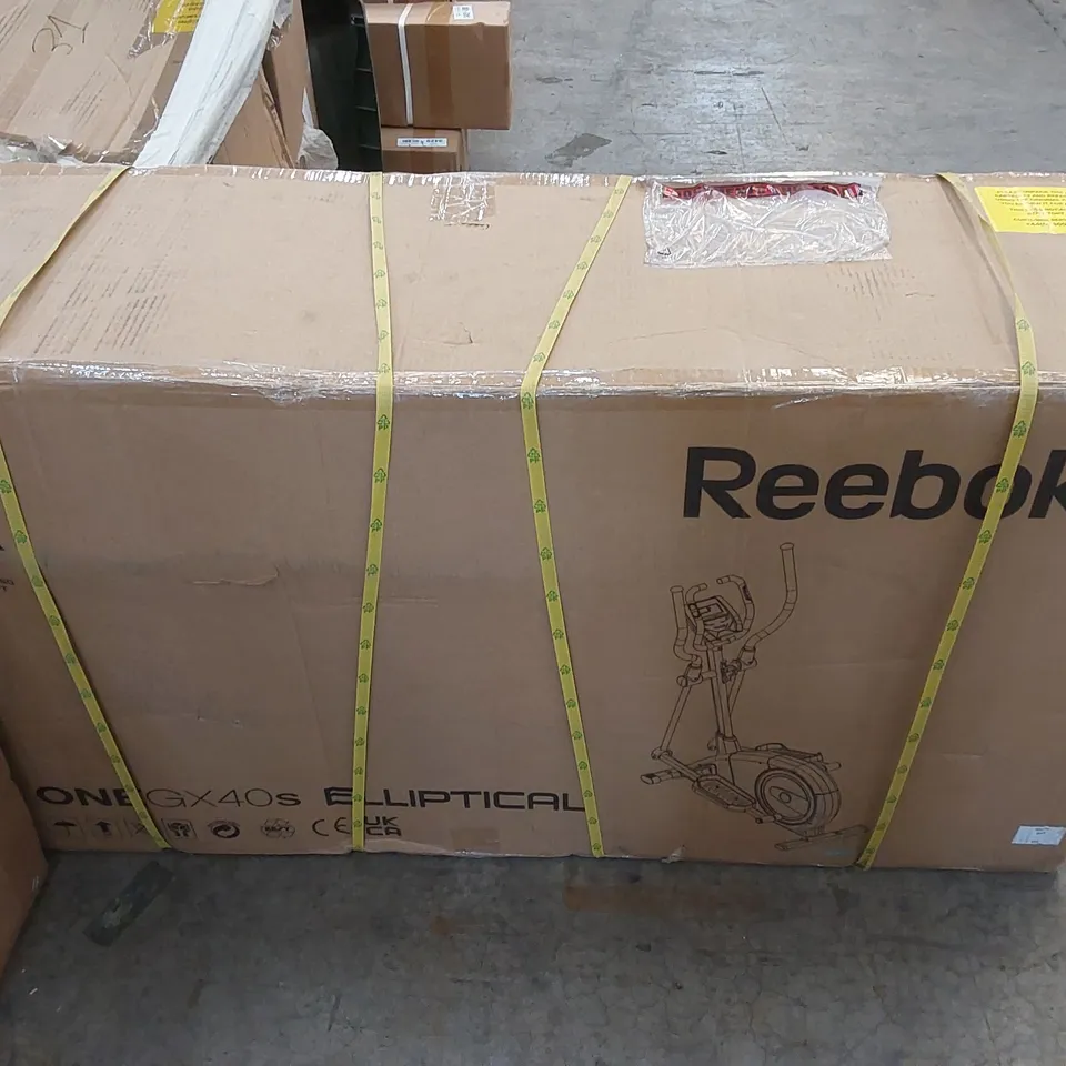 BOXED GX40S ONE SERIES CROSS TRAINER (1BOX)