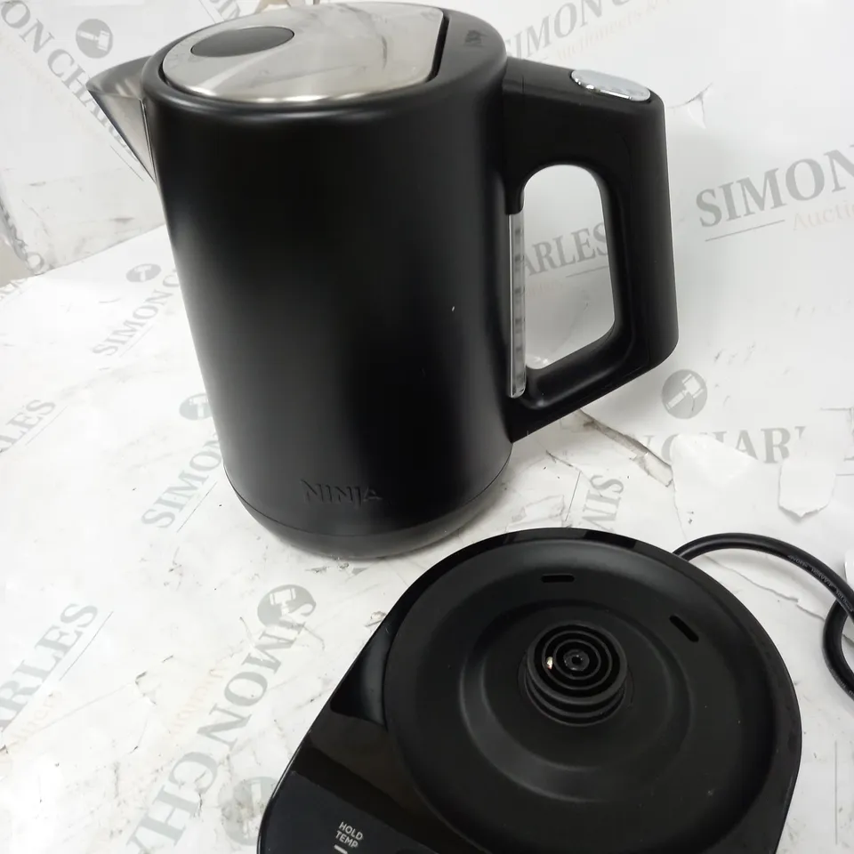 NINJA PERFECT TEMPERATURE KETTLE KT200UK