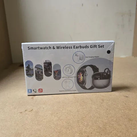 SMARTWATCH & WIRELESS EARBUDS GIFT SET – BOXED (SEALED)