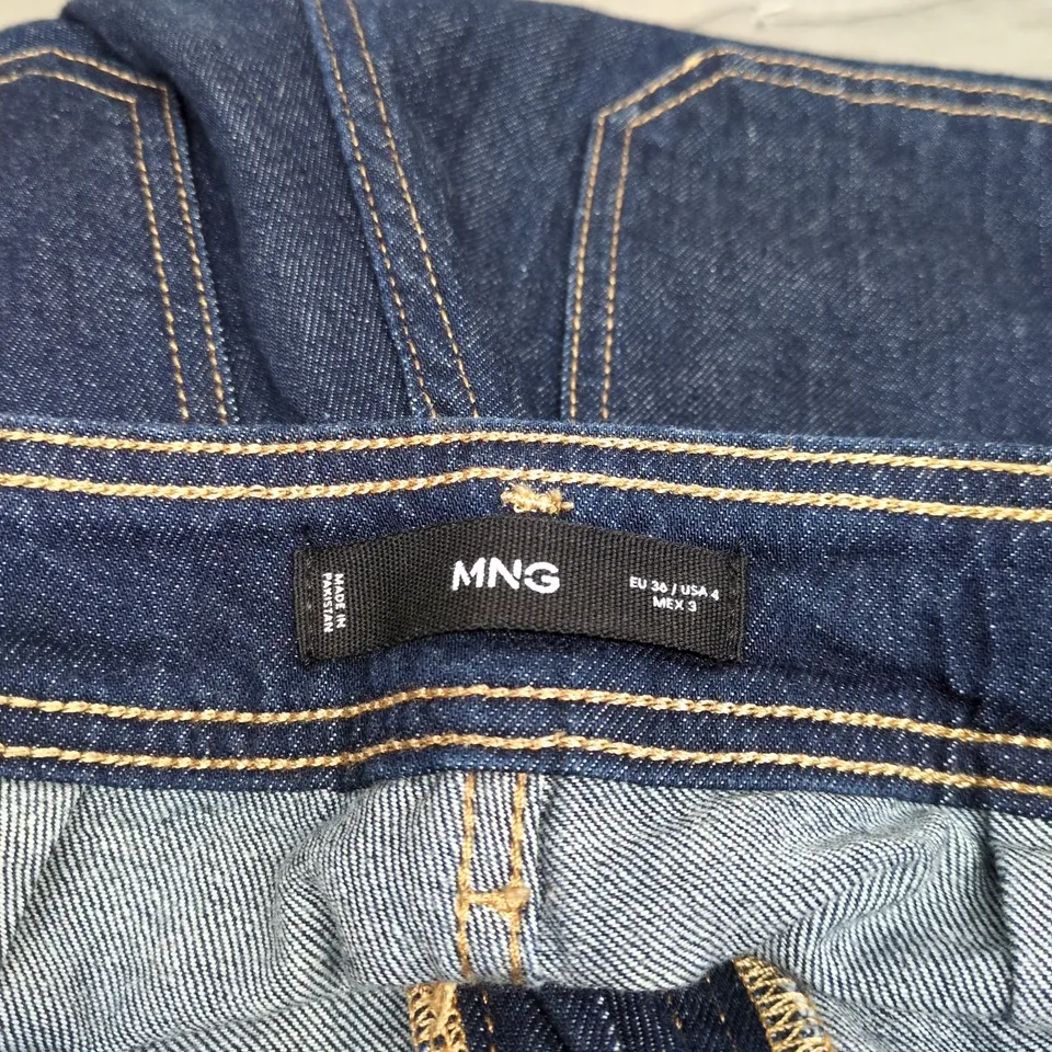 MNG DARK BLUE JEANS SIZE USA 4