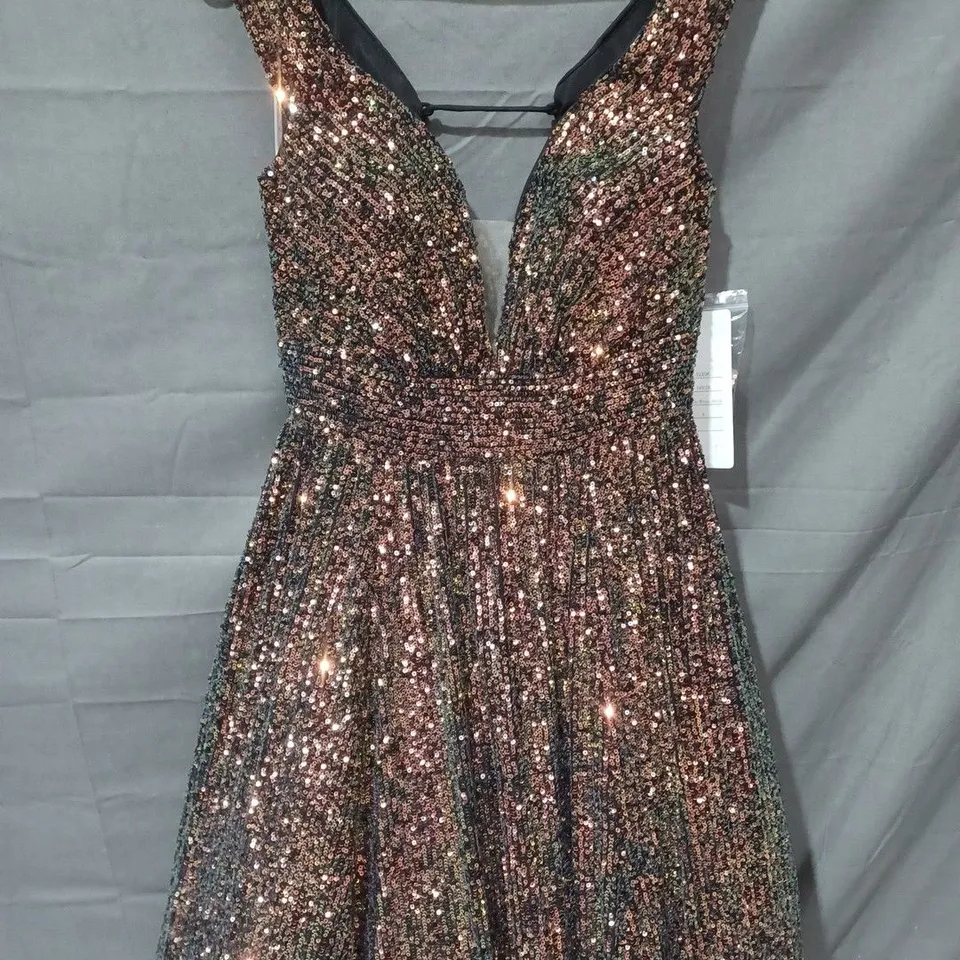 TIFFANY DESIGN SEQUIN MESH BACK TIE DRESS IN GOLD COLOUR - SIZE 6