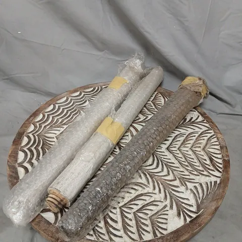 WOODEN SIDE TABLE WITH PATTERNED TOP 