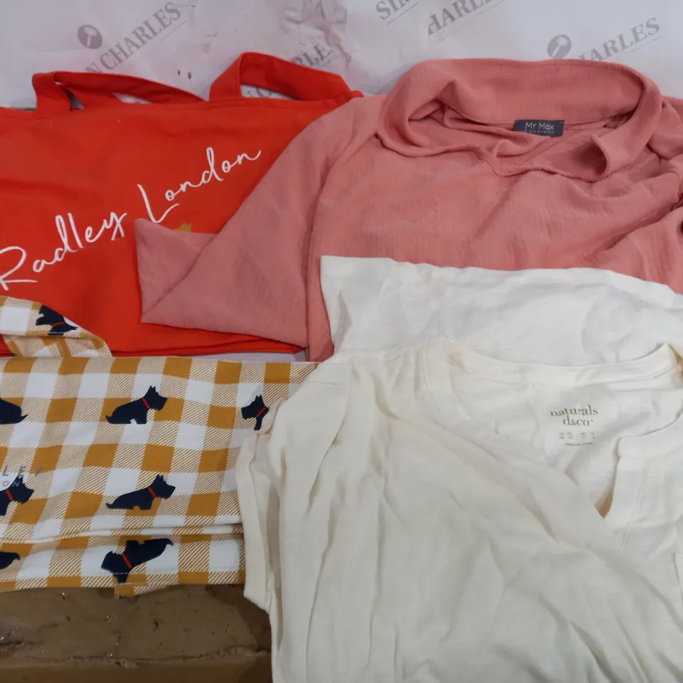 BOX OF APPROX 15 ASSORTED CLOTHING ITEMS TO INCLUDE - RADLEY LONDON - D&CO - MR MAX FASHION ECT