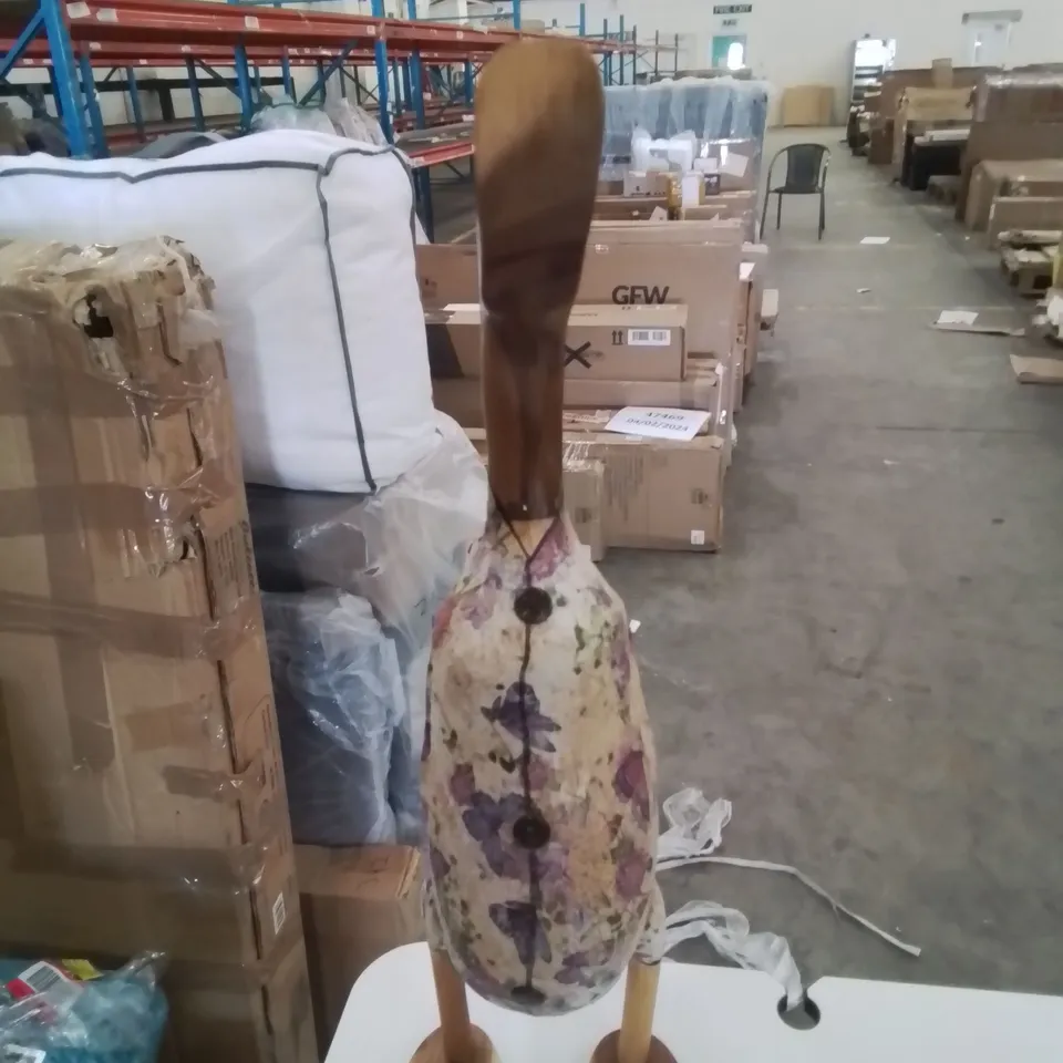 DOLL HANDMADE ANIMAL FIGUTINE DUCK