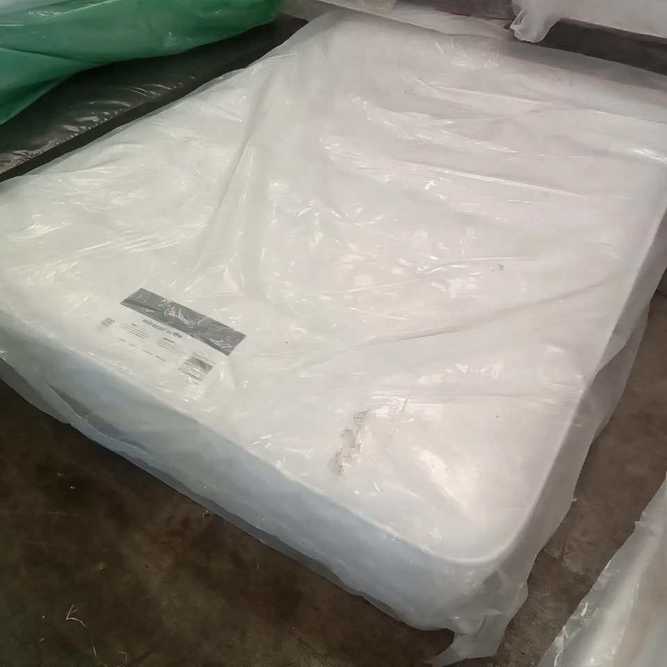 QUALITY BAGGED SILENTNIGHT MIRACOIL ORTHO DOUBLE 4'6" MATTRESS