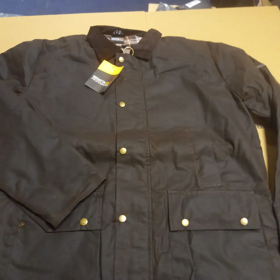 REGATTA PENSFORD WAX JACKET - UK L