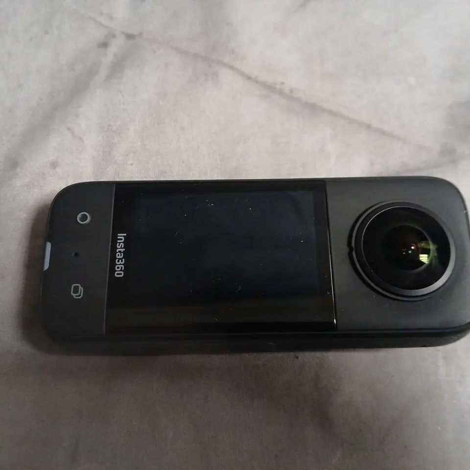 INSTA360 X3 360 ACTION CAM – BOXED