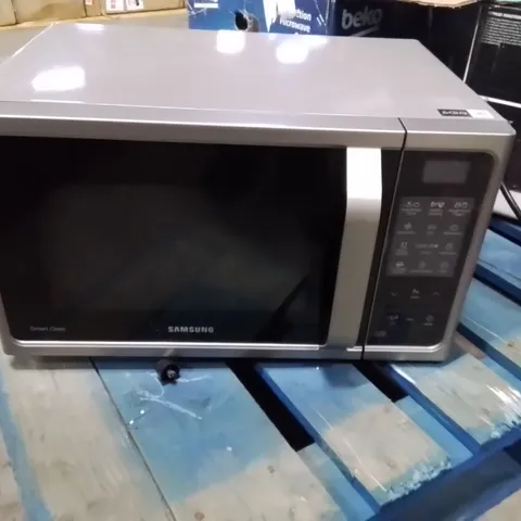 BOXED SAMSUNG SMART OVEN