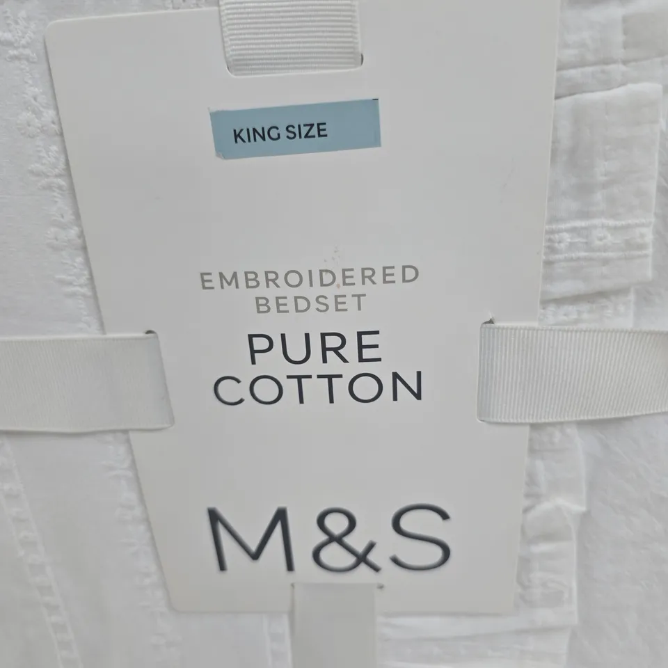 M&S EMBROIDERED PURE COTTON KING SIZE EMBROIDERED BEDSET
