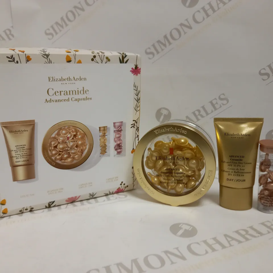 ELIZABETH ARDEN ADVANCED CERAMIDE CAPSULES LIFT & FIRM YOUTH RESTORING SOLUTION 4PC SET WORTH £107.32