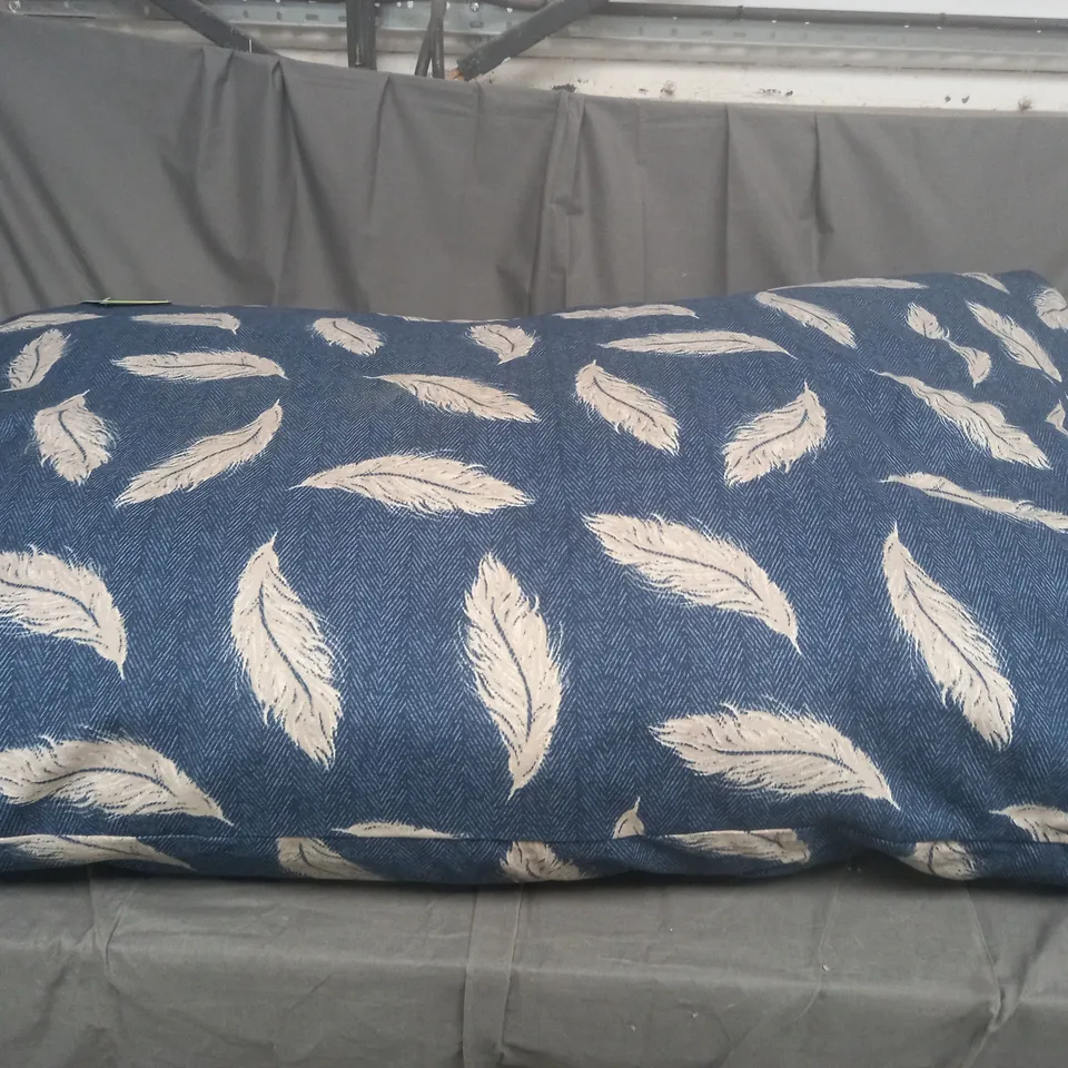 RETREAT THE ECO-WELLNESS BED FOR DOGS - COLLECTION ONLY