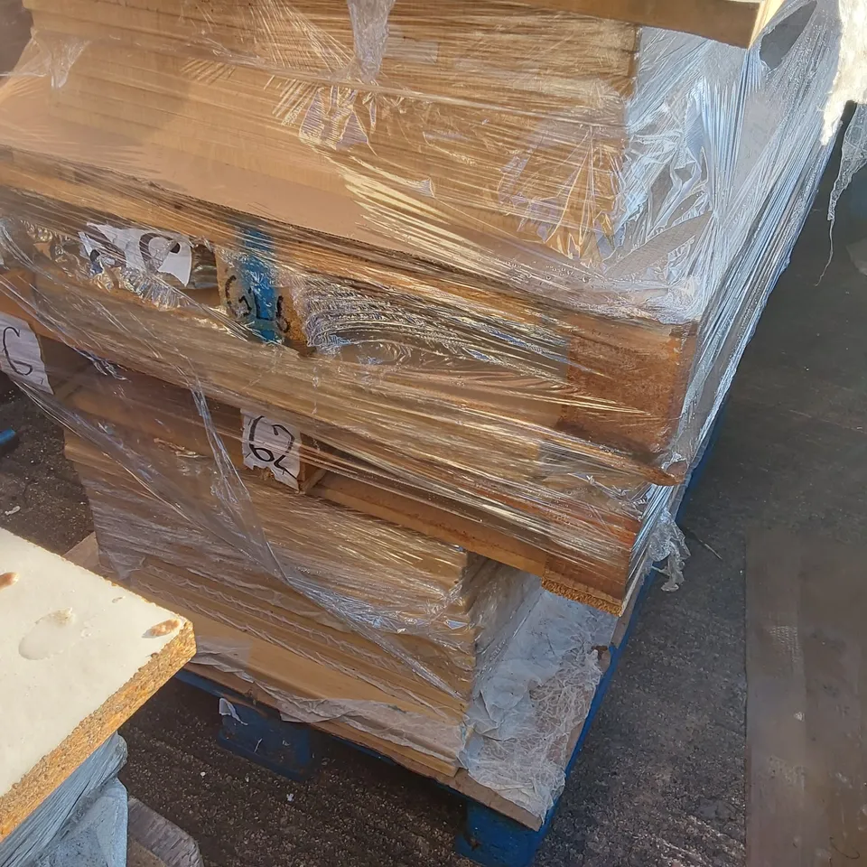 PALLET OF ASSORTED WOODEN FURNITURE PANELS