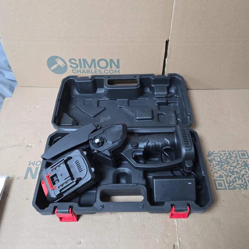 MINI ELECTRIC CHAIN SAW WITH LITHIUM-ION BATTERY – CASE INCLUDED