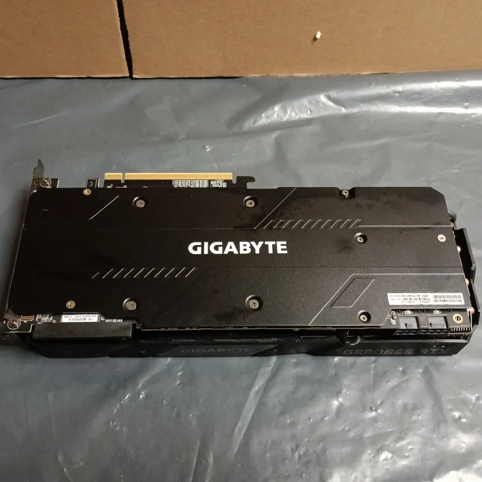 GIGABYTE GEFORCE RTX GRAPHICS CARD – TRIPLE-FAN COOLER BOXED
