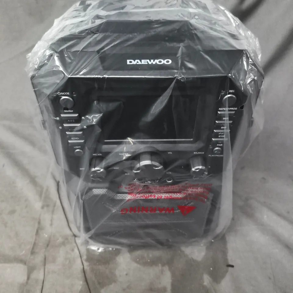 BOXED DAEWOO ELECTRICALS BLUETOOTH KARAOKE MACHINE