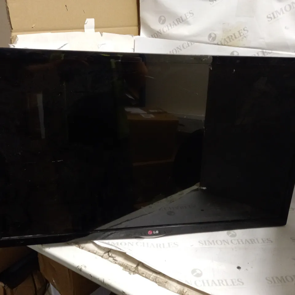LG 32LN540U 32 INCH FREEVIEW HD LED TV [COLLECTION ONLY]